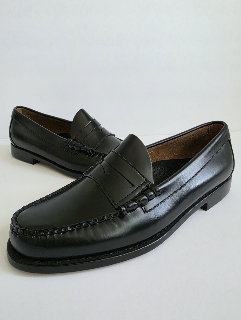 GH Bass & Co Weejuns Loafers (9)